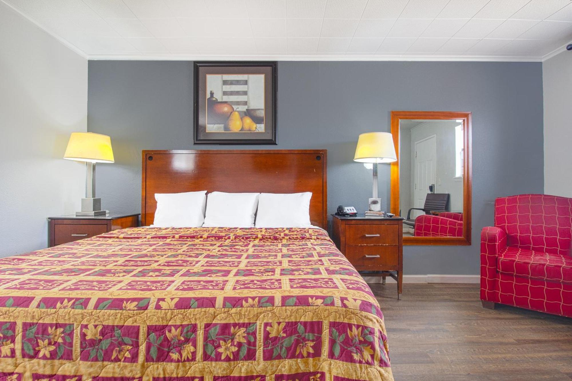 Oyo Hotel Mcalester Ok S Main St מראה חיצוני תמונה